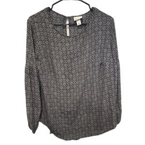 Ava & Viv Blouse Unique Sleeves Size X Black and White
